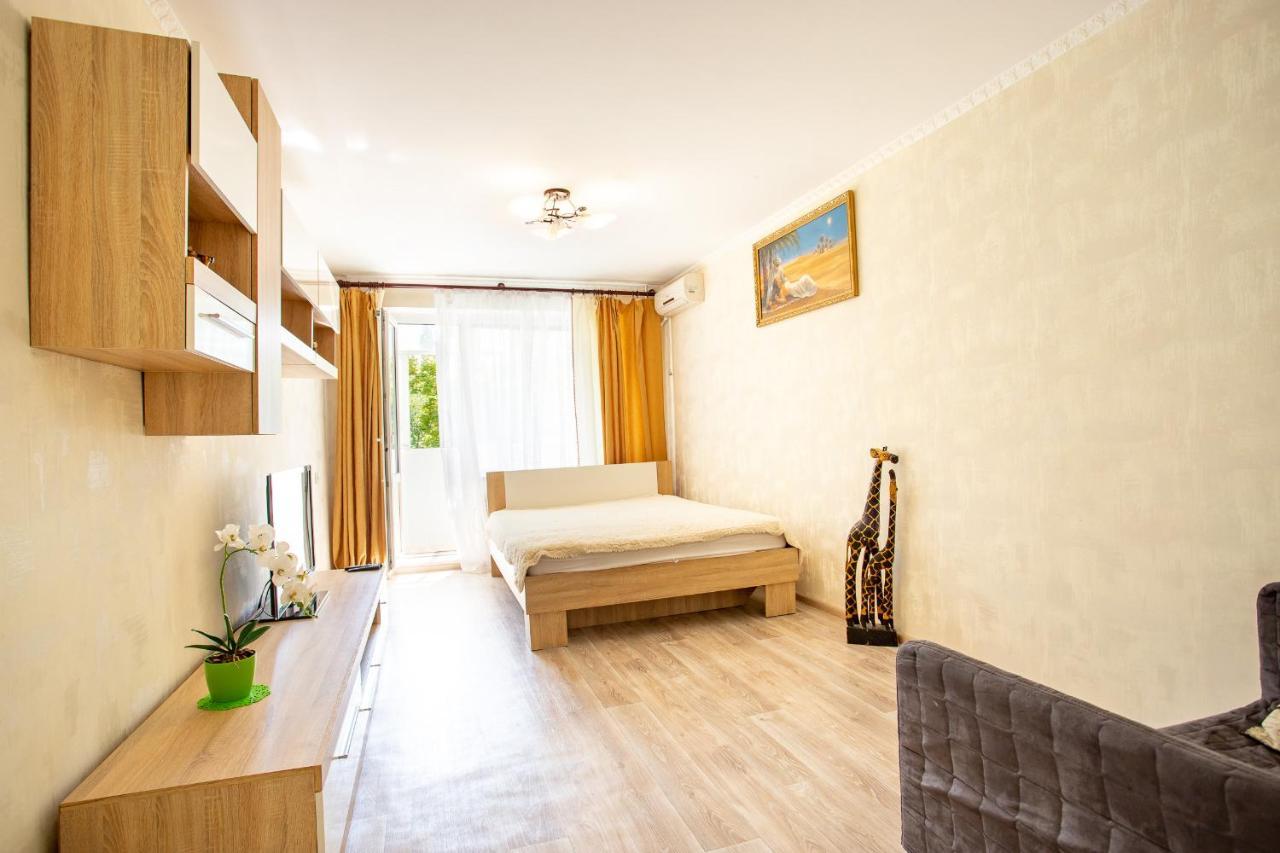 Apartment On Central Avenue-3 Slobodskaya Mykolaiv Exterior photo